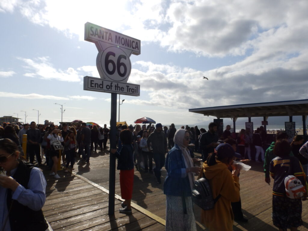 ドジャースタジアム周辺の観光地